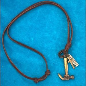 "I Feel About You Makes My Heart Lone To Be Free" Hammer Adjustable Necklace